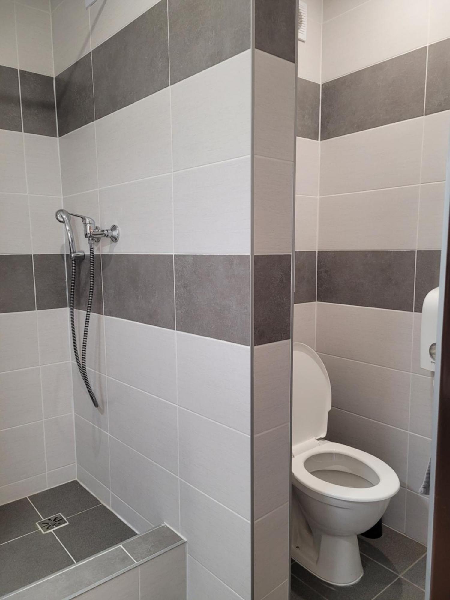 Hotel Studentsky Domov B31 Prešov Exterior foto